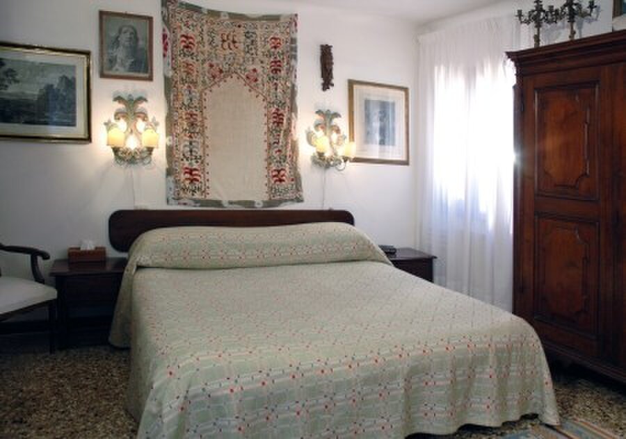 Alle Guglie B&B