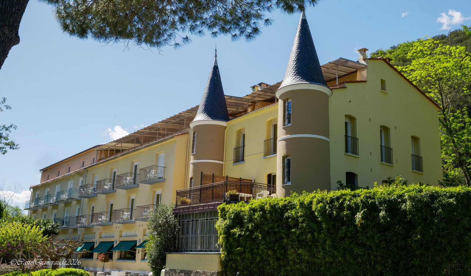 Appart hôtel restaurant Castel Emeraude