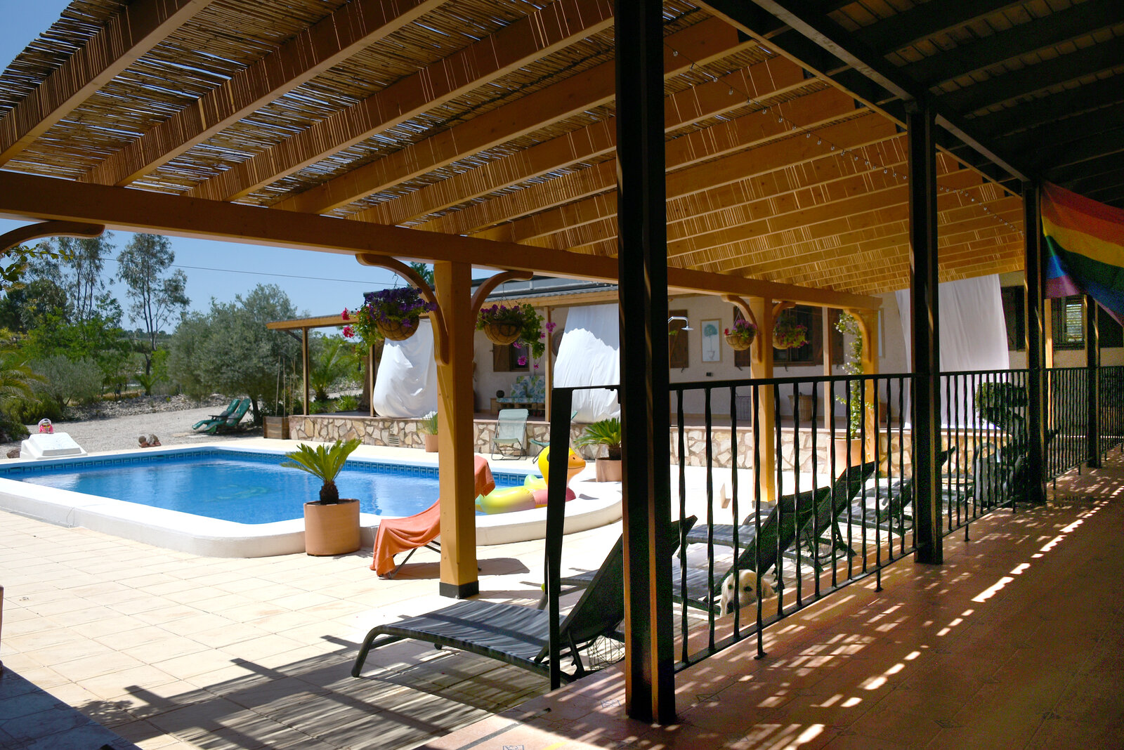 AROUND POOL