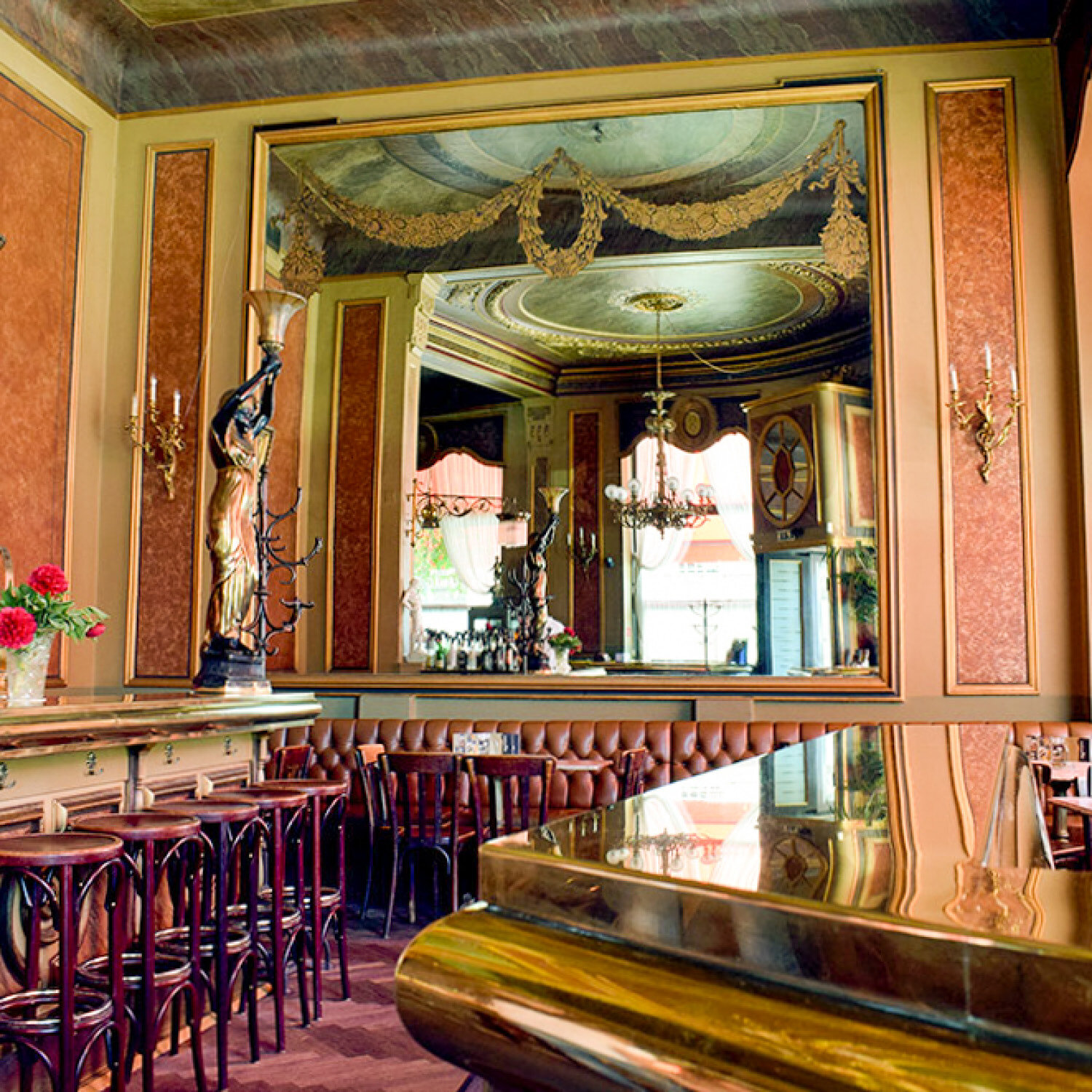 Cafe Savoy