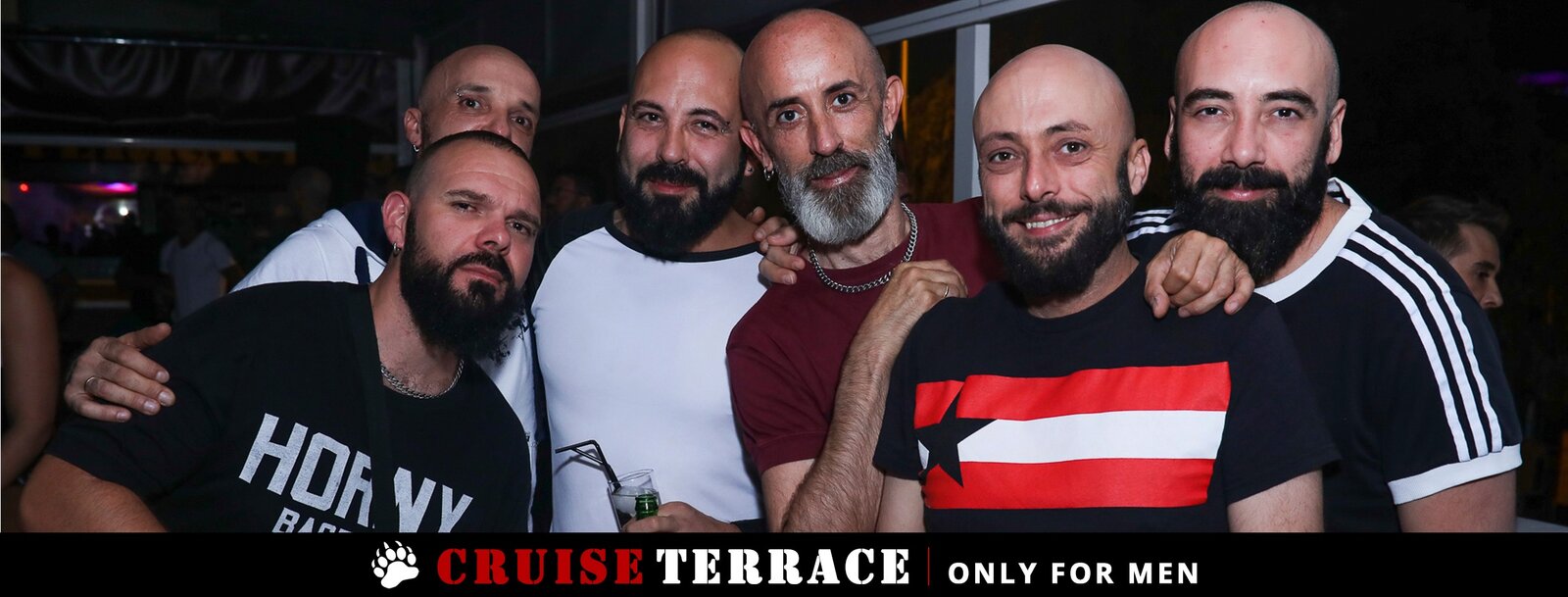 Cruise Bar
