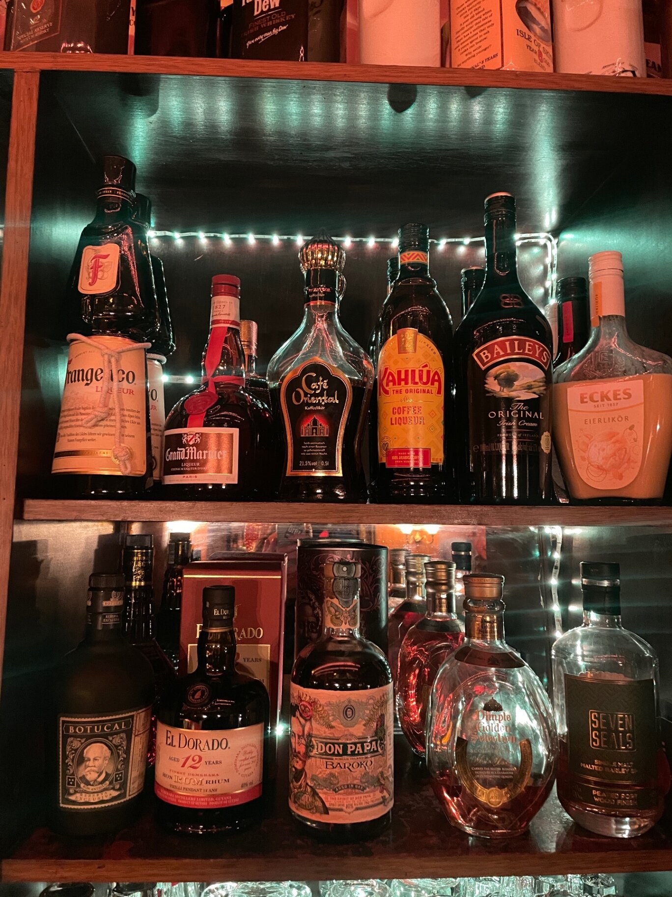 Piccadilly Bar