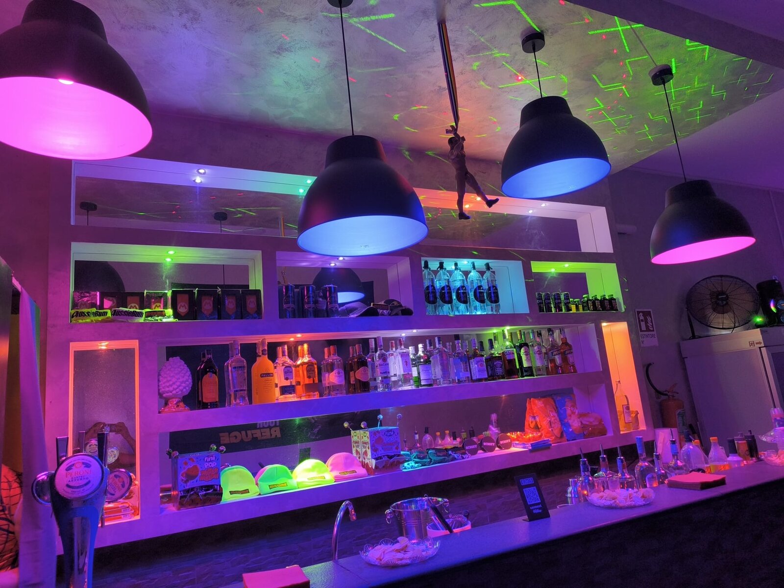 Bunker Men's Club
