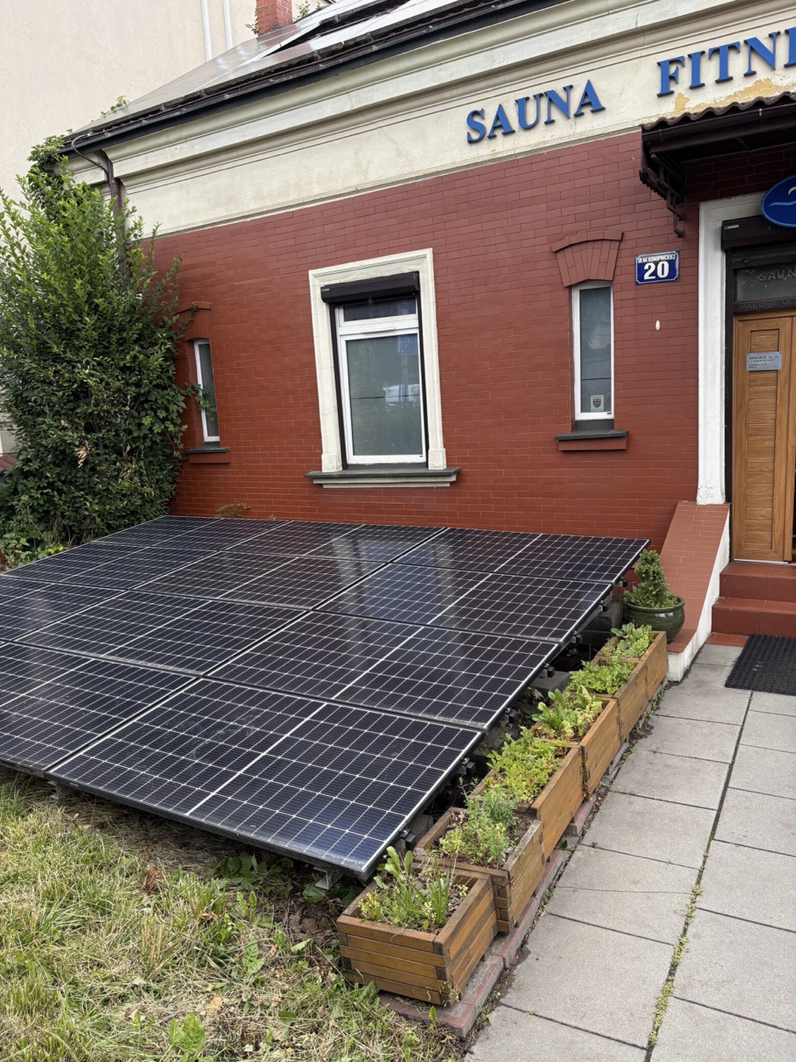 Green energy is good for the environment but also makes entrance tickets cheaper.